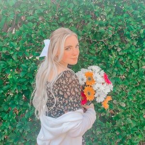 Meet your Posher, Ava